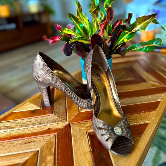 Carlos Santana “Mystique”, peep toe, Bonze 8.5 - Picture 7 of 7